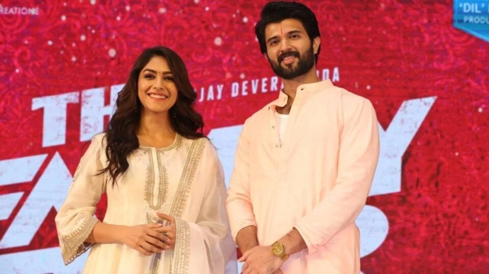 mrunal-thakur-vijay-devarkonda-love